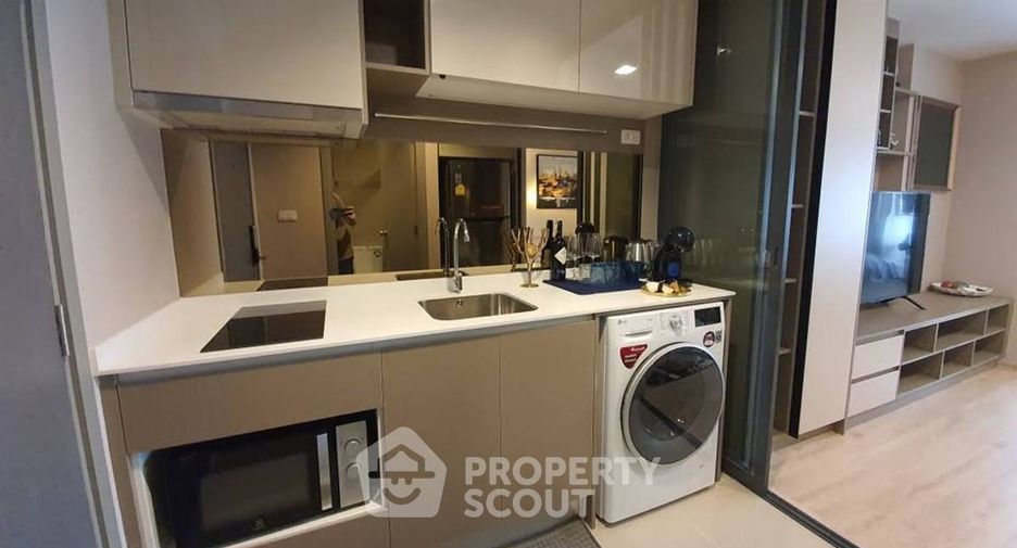 For rent 1 bed condo in Khlong San, Bangkok
