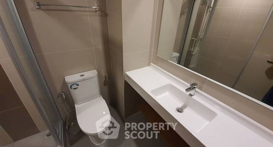 For rent 1 bed condo in Khlong San, Bangkok