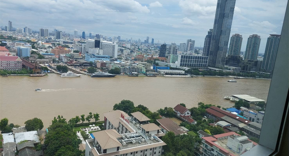 For sale 2 bedrooms condo in Sathon, Bangkok