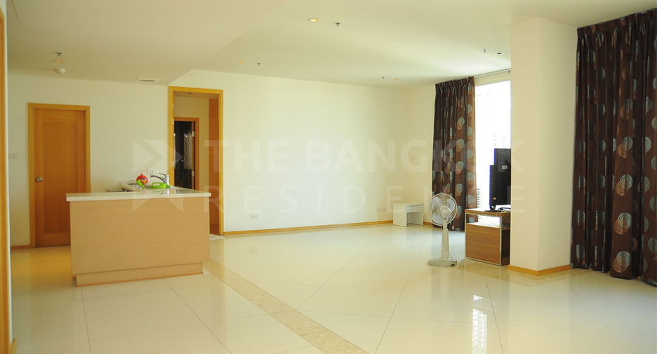 Wohnung zur Miete mit 3 Zimmer in Sathon, Bangkok