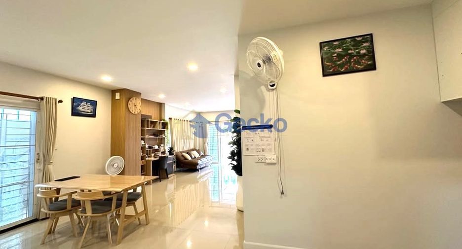 Casa en venta de 3 habitaciones en Bang Lamung, Chonburi