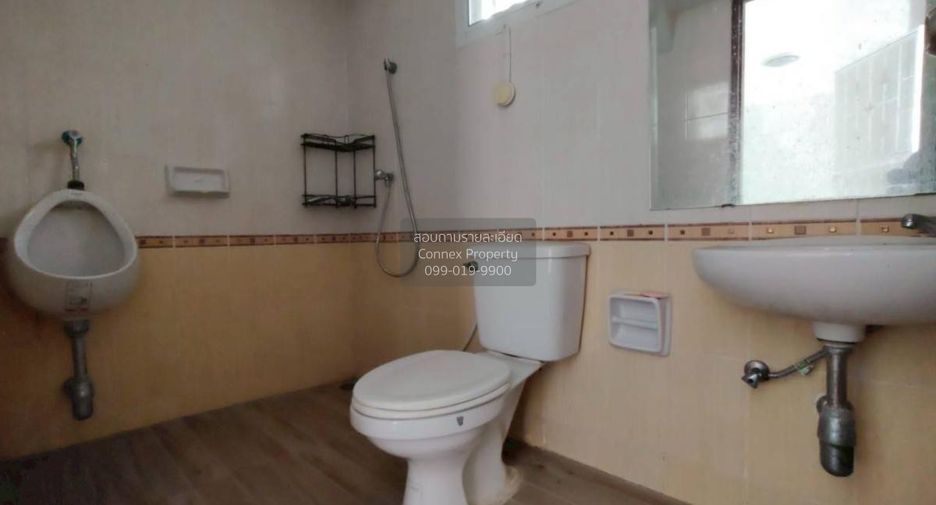 Casa en venta de 3 habitaciones en Bang Phli, Samut Prakan