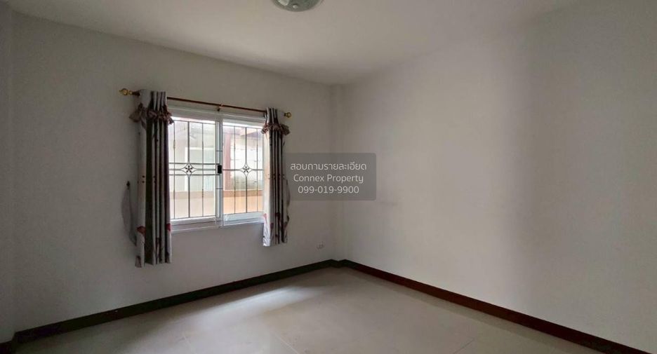 Casa en venta de 3 habitaciones en Bang Phli, Samut Prakan