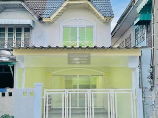 Reihenhaus zum Kauf mit 2 Zimmer in Bang Bua Thong, Nonthaburi