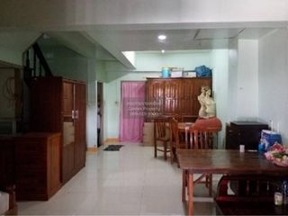 Reihenhaus zum Kauf mit 3 Zimmer in Bang Bua Thong, Nonthaburi