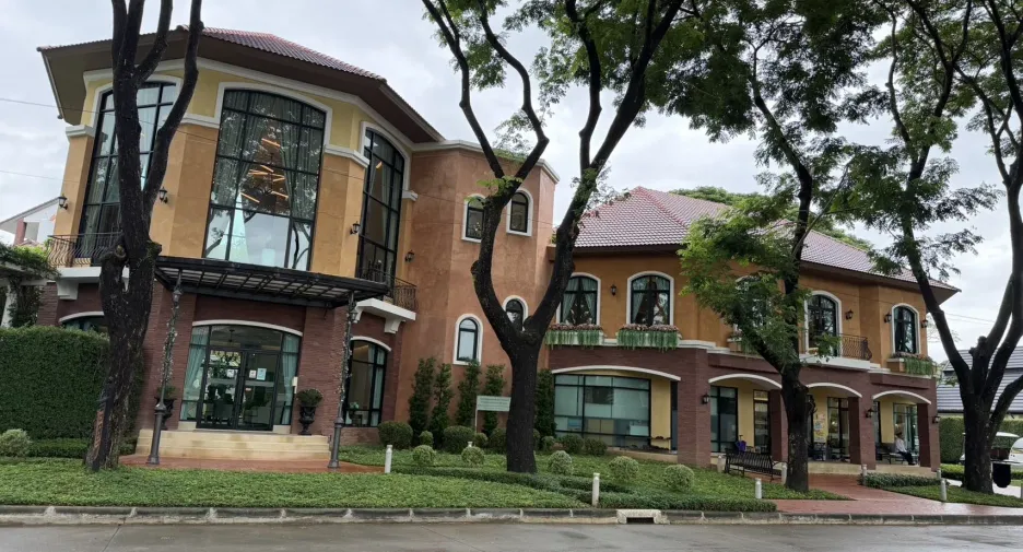 Casa en alquiler y en venta de 4 habitaciones en Mae Rim, Chiang Mai