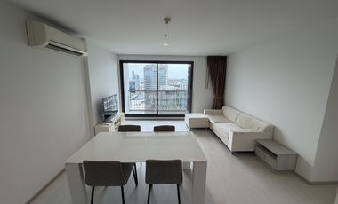 À louer 2 chambres condo à Khlong Toei, Bangkok