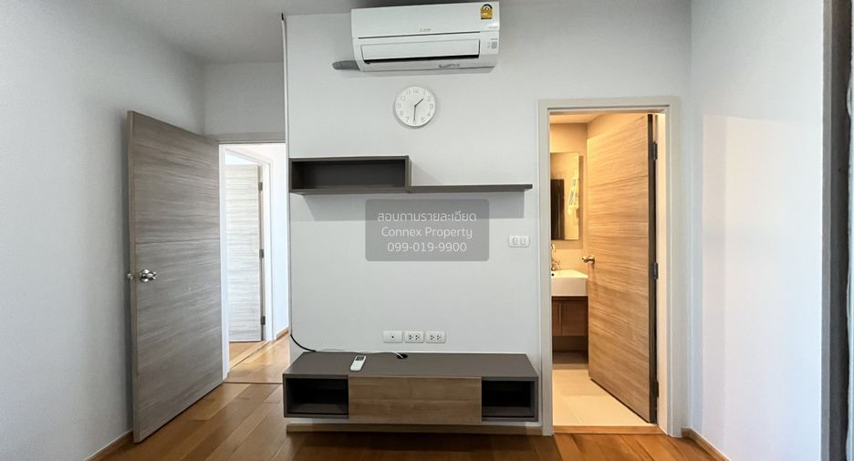 For rent 2 bedrooms condo in Khlong San, Bangkok