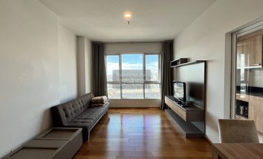 For rent 2 bedrooms condo in Khlong San, Bangkok