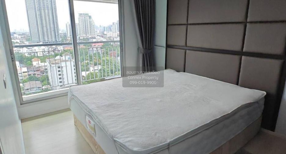Condo en alquiler de 1 habitaciones en Khlong Toei, Bangkok