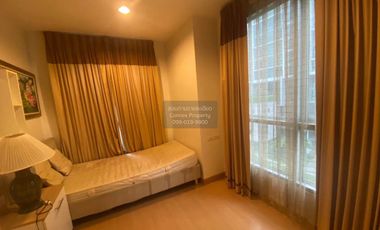 For rent 2 bedrooms condo in Huai Khwang, Bangkok