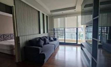 For rent 2 bedrooms condo in Sathon, Bangkok