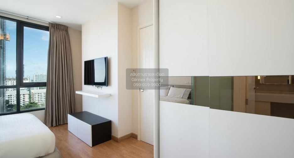 For rent 2 bedrooms condo in Phra Khanong, Bangkok