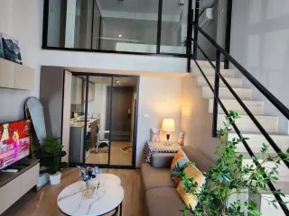 For rent 1 bed condo in Huai Khwang, Bangkok
