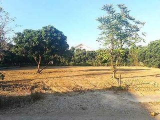 Terreno en venta en San Kamphaeng, Chiang Mai