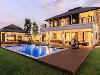 À vendre 5 chambres maison à Mueang Chiang Mai, Chiang Mai