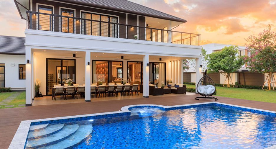 For sale 5 bedrooms house in Mueang Chiang Mai, Chiang Mai