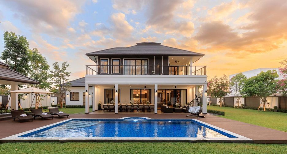 For sale 5 bedrooms house in Mueang Chiang Mai, Chiang Mai