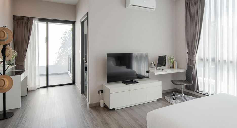 For sale 4 bedrooms house in Mueang Chiang Mai, Chiang Mai