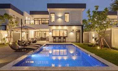 For sale 4 bedrooms house in Mueang Chiang Mai, Chiang Mai