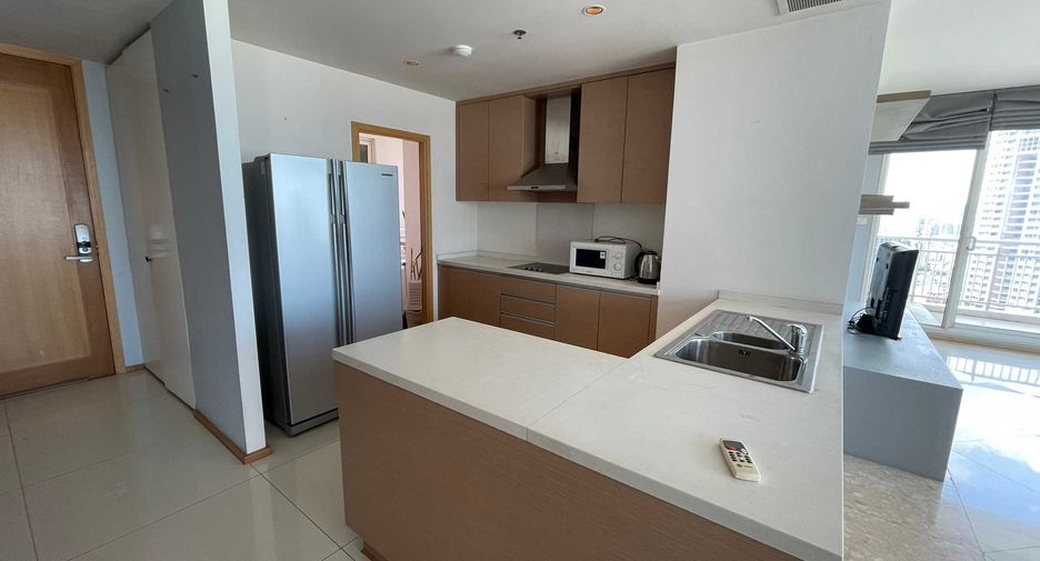 Condo en alquiler de 2 habitaciones en Sathon, Bangkok