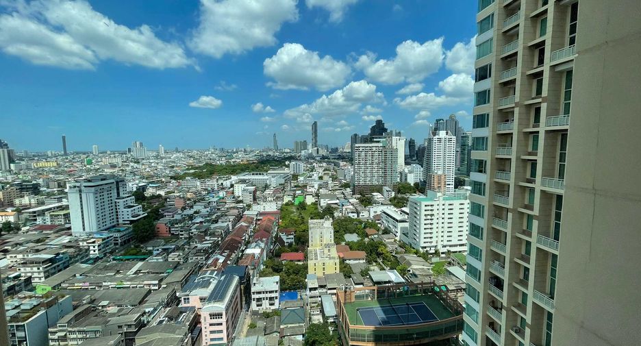 Condo en alquiler de 2 habitaciones en Sathon, Bangkok