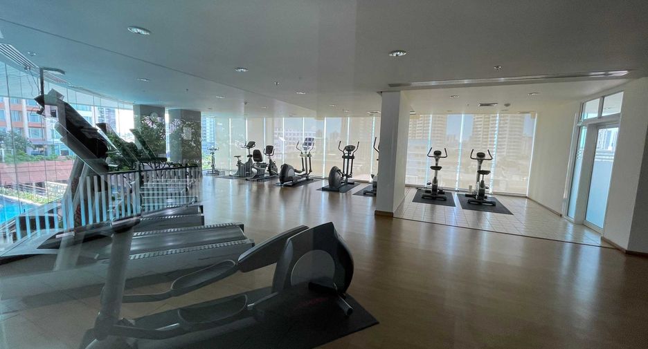 Condo en alquiler de 2 habitaciones en Sathon, Bangkok