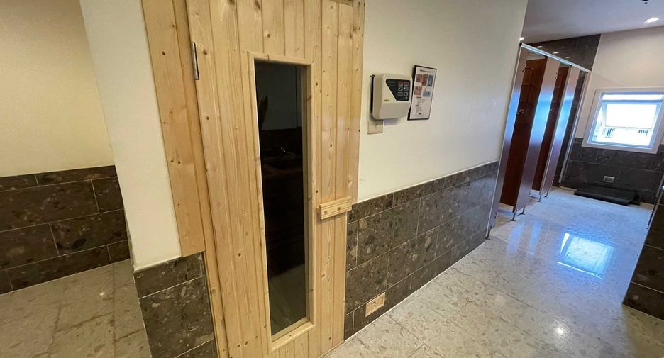 Condo en alquiler de 2 habitaciones en Sathon, Bangkok