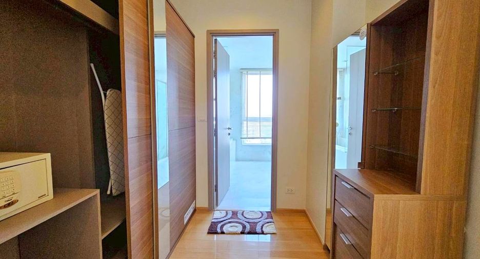 For rent and for sale 2 bedrooms condo in Watthana, Bangkok