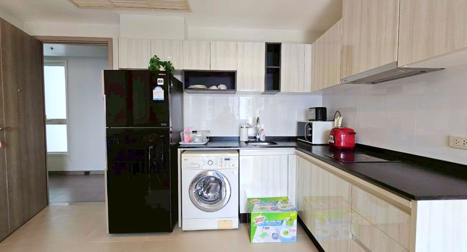 For rent and for sale 1 bed condo in Watthana, Bangkok