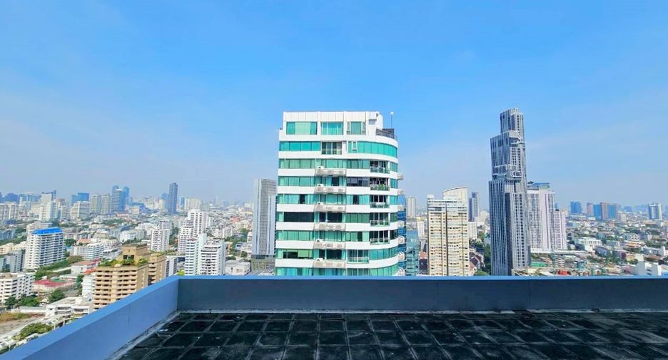 For rent and for sale 2 bedrooms condo in Watthana, Bangkok