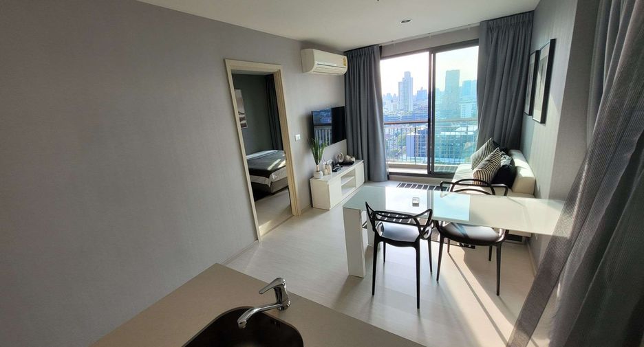 À louer et à vendre 1 chambre condo à Khlong Toei, Bangkok