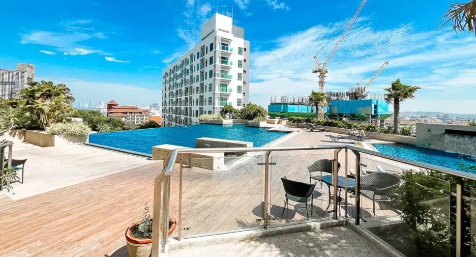Condo en venta de 2 habitaciones en Bang Lamung, Chonburi