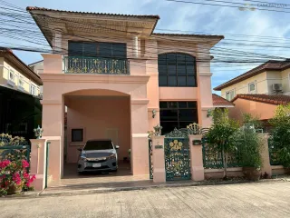 À louer 4 chambres maison à Bang Lamung, Chonburi