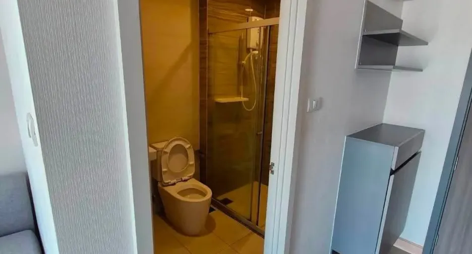 Condo en alquiler de estudio en Bang Kapi, Bangkok