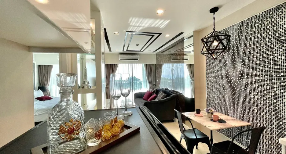 À vendre et à louer 1 chambre condo à Na Jomtien, Pattaya