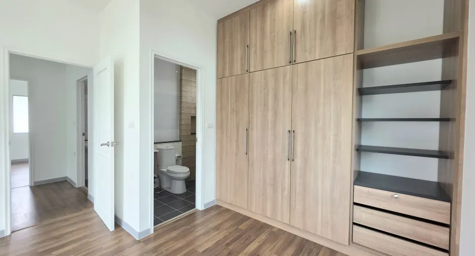 Haus zum Kauf mit 3 Zimmer in Bang Yai, Nonthaburi