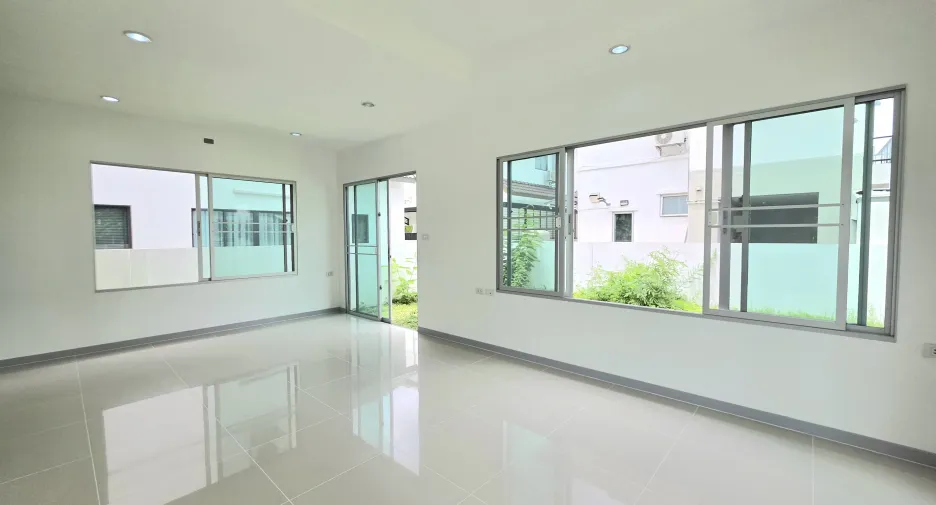Haus zum Kauf mit 3 Zimmer in Bang Yai, Nonthaburi