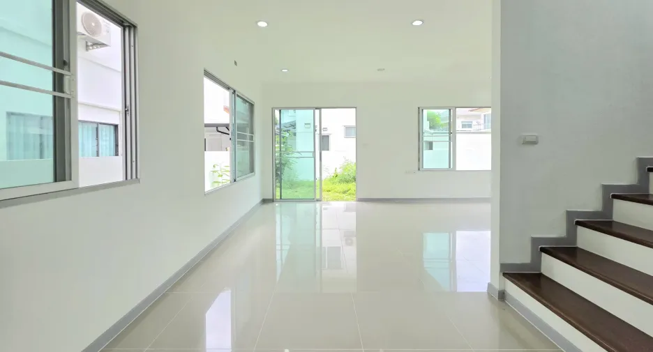 Haus zum Kauf mit 3 Zimmer in Bang Yai, Nonthaburi