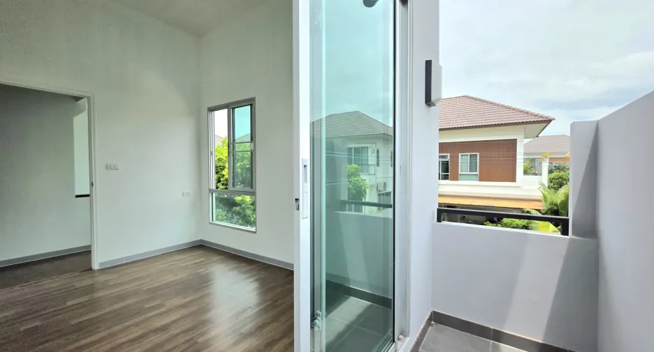 Haus zum Kauf mit 3 Zimmer in Bang Yai, Nonthaburi