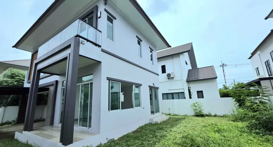 Haus zum Kauf mit 3 Zimmer in Bang Yai, Nonthaburi