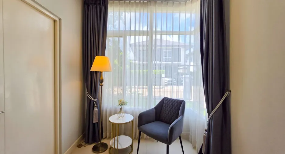 Haus zum Kauf mit 4 Zimmer in Mueang Khon Kaen, Khon Kaen