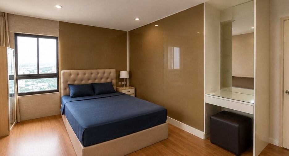 À vendre 2 chambres condo à Phaya Thai, Bangkok