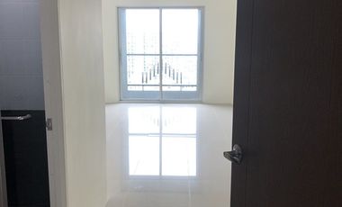 For sale studio condo in Suan Luang, Bangkok