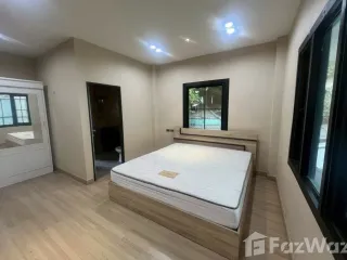 For sale 3 ベッドルーム house in Watthana, Bangkok