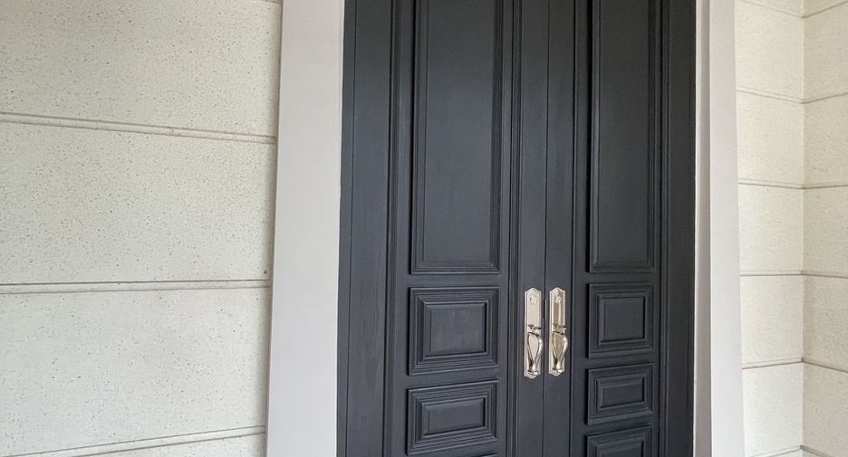 For sale 5 ベッドルーム house in Saphan Sung, Bangkok