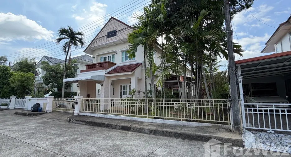 À louer 3 chambres maison à San Sai, Chiang Mai