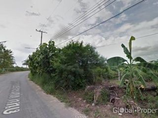 出售 土地 在 Bang Lamung, Chon Buri