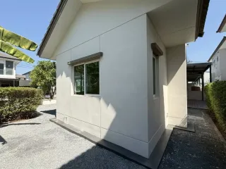 Casa en venta de 4 habitaciones en Phra Samut Chedi, Samut Prakan