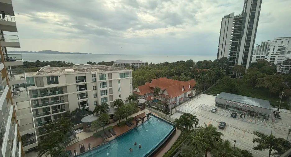 For sale 1 bed condo in Bang Lamung, Chonburi
